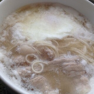 豚しゃぶ温玉そうめん！